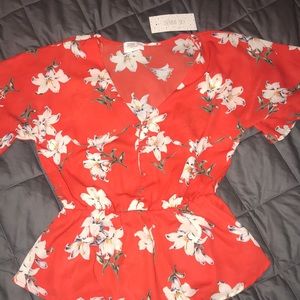 Red flowered Sienna Sky Top